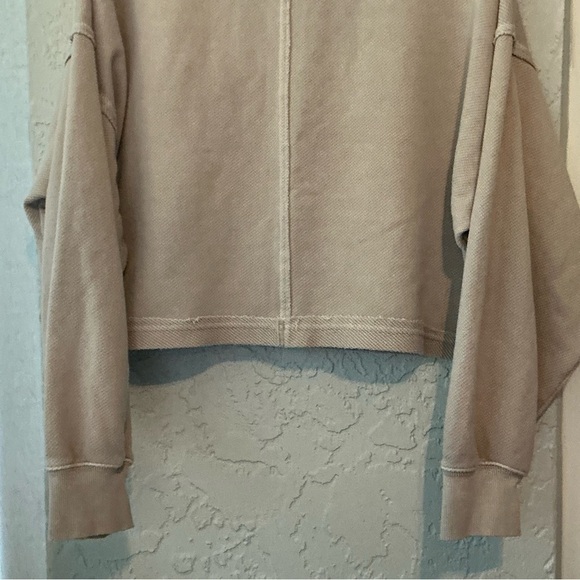 Aerie Light Tan Textured Long Cropped Sweatshirt - Picture 6 of 7